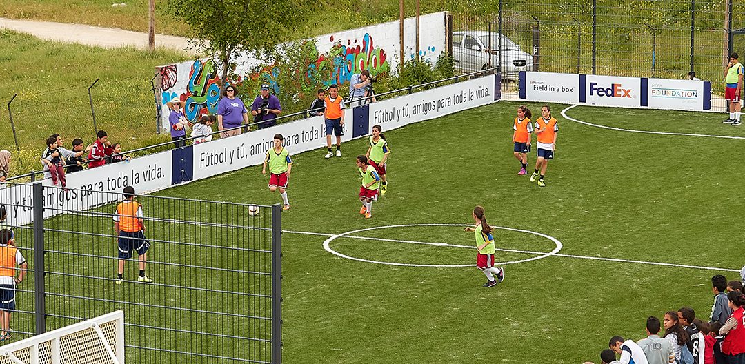 UEFA Foundation for Children, FedEx y streetfootballworld apoyan a Red Deporte